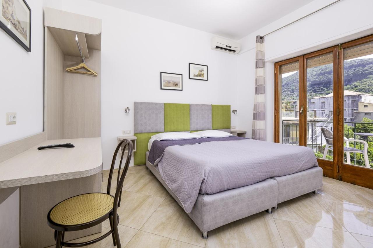 Parsano Suite - De Vivo Realty Sorrento Exterior foto